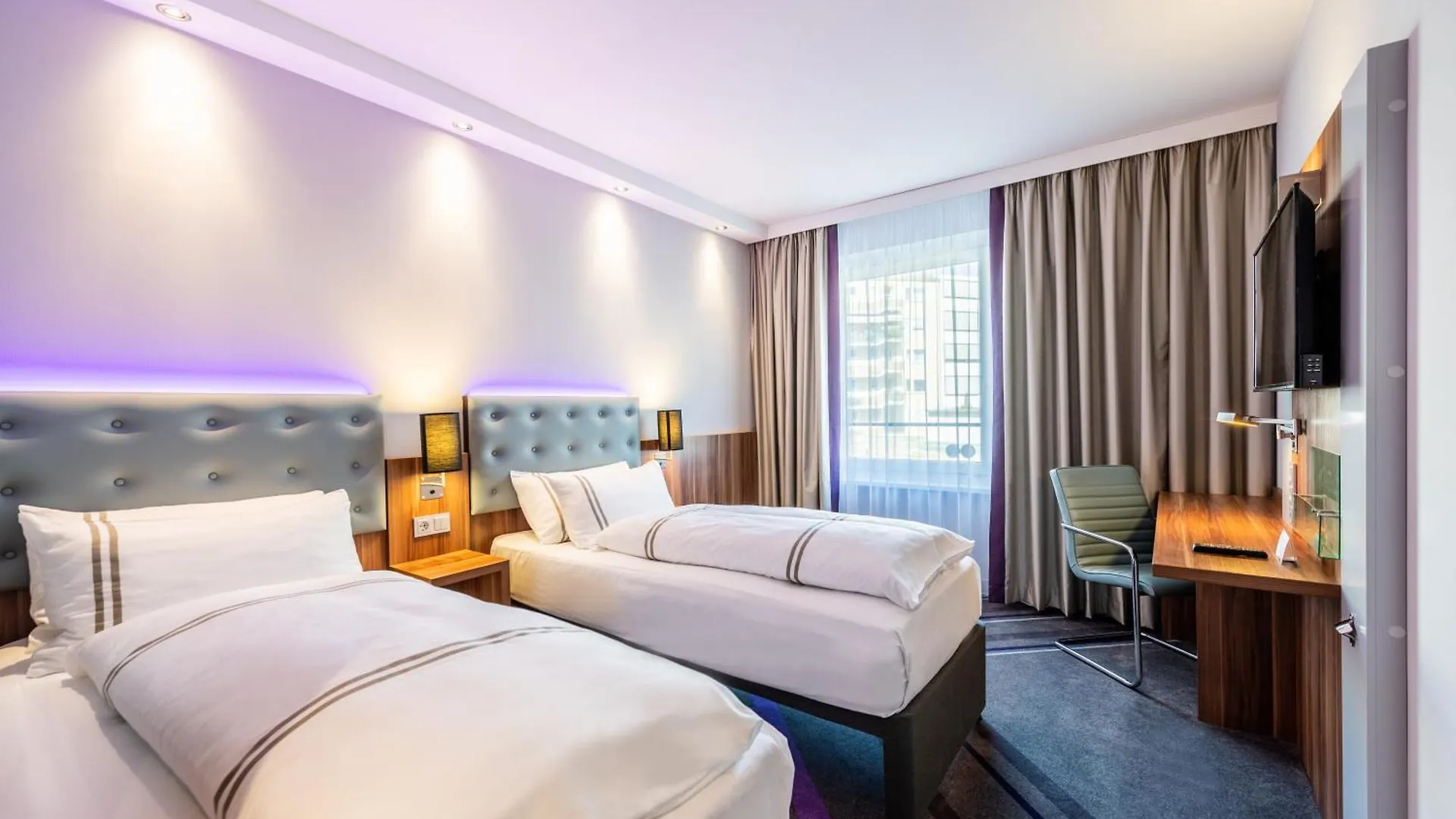 Premier Inn Duesseldorf City Centre Otel Düsseldorf
